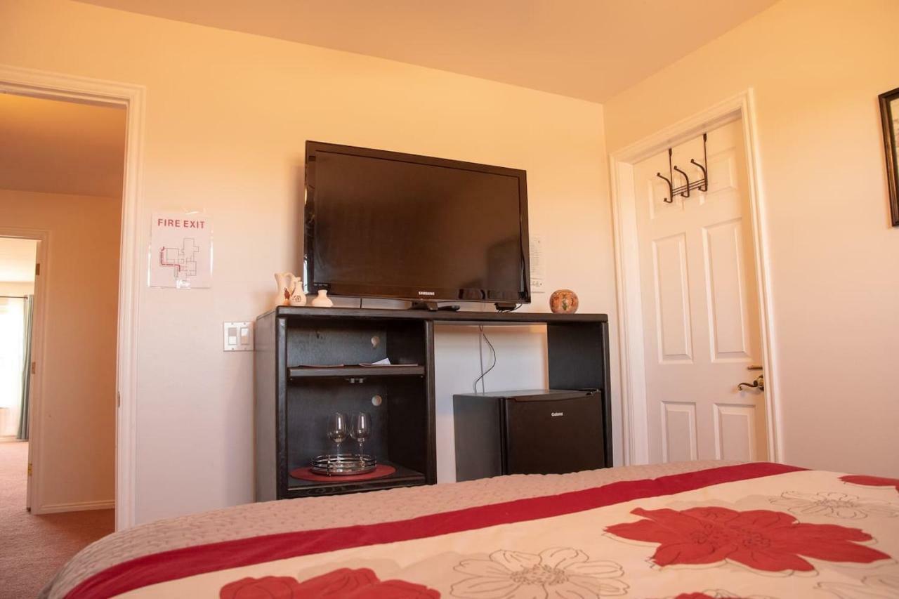 Wahweap Ranch - 8-Bedroom Lake Powell Vacation House Пейдж Екстериор снимка
